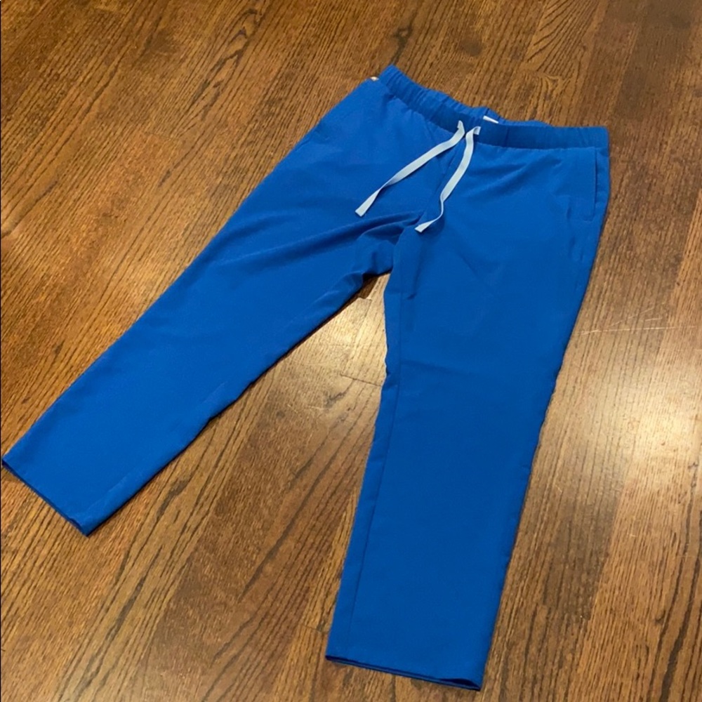 FIGS scrub pants